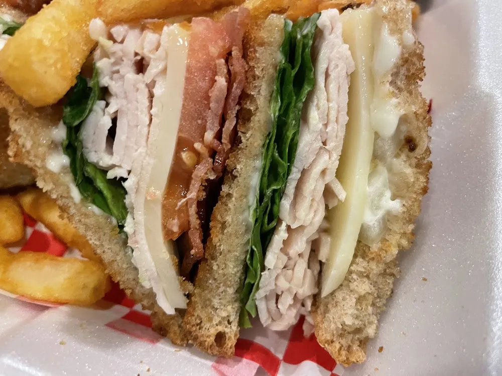 Pub Club Sandwich